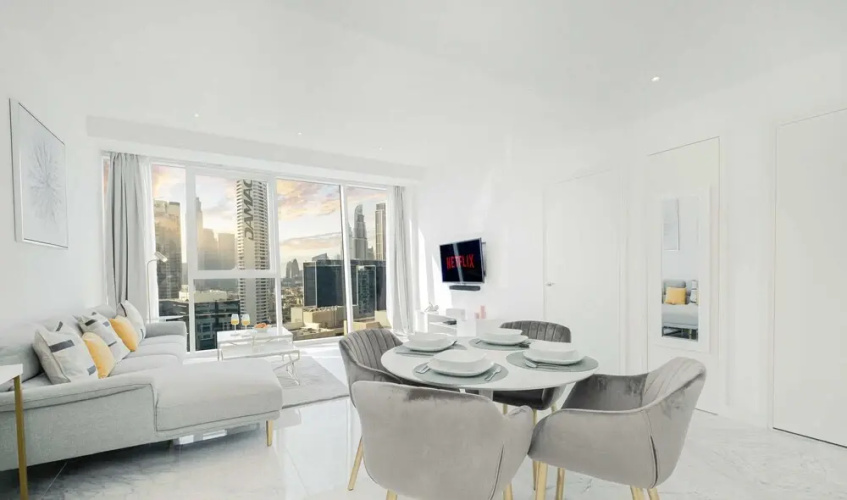 LUX The Pad Executive Suite 1