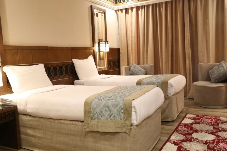 Violet Hotel