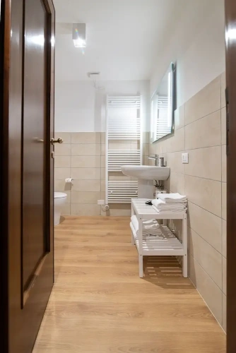 3 Bedrooms Grand Apartment with city view