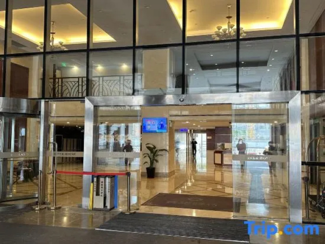 Youle Apartment (Shanghai Suhe Branch)