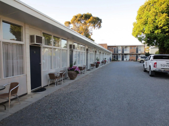 Norfolk Motor Inn