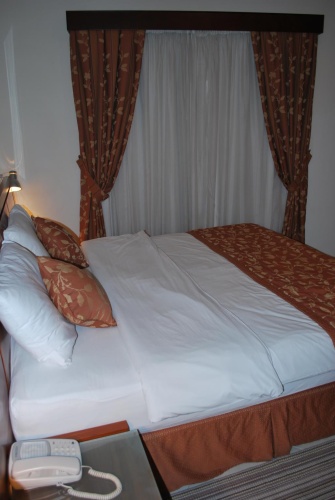 2 Bedrooms Double Apartment