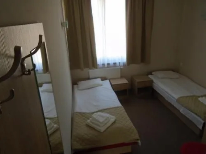 Hotel Nowostawy
