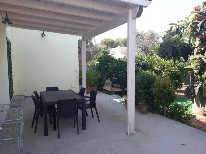 3 Bedrooms Apartment