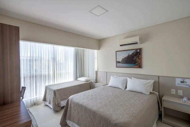 Standard Triple room