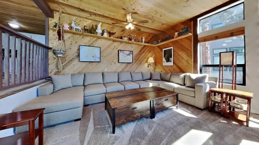 515 2 Bedroom Condo