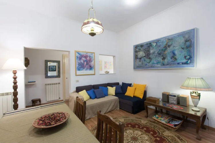 Susanna Home
