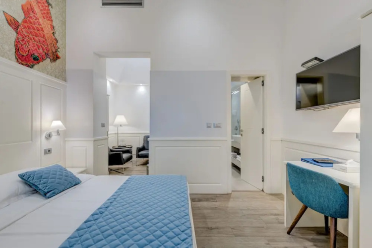 Roko Luxury Rooms