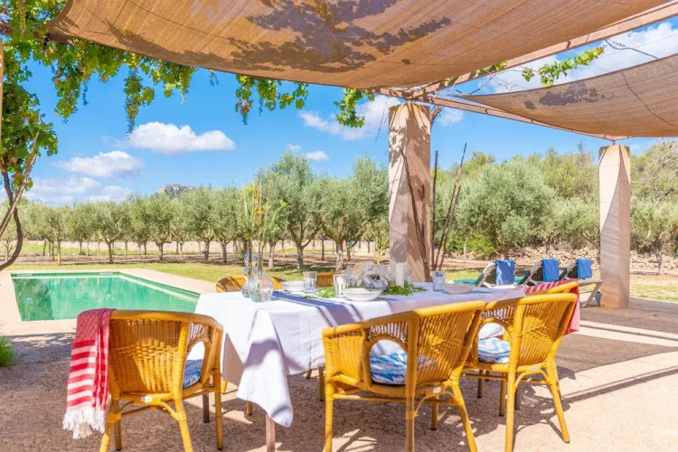 Ses Fonolleres in Cala Bona