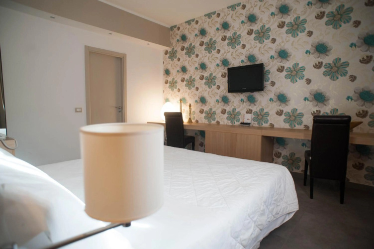 Ferro Hotel photo 7