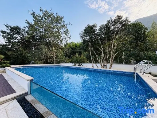 Mogan Mountain Mid Flower Garden Resort Bungalow