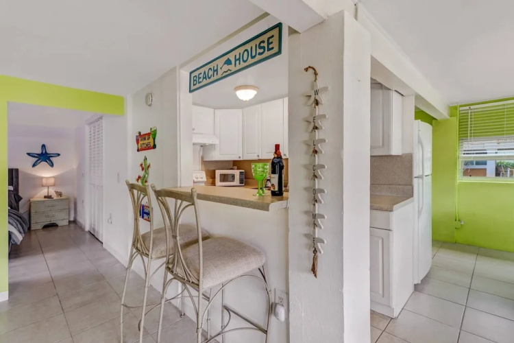 116 Bay Mar Dr