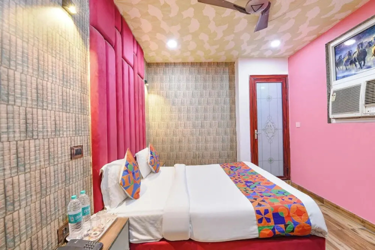 Fabhotel Jeet Stays