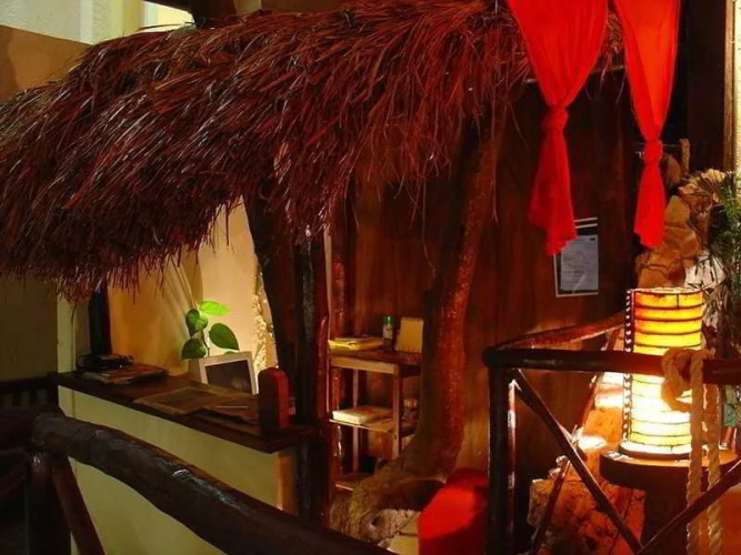 Om Hotel & Lounge-Bar