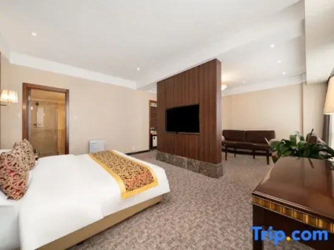 Deluxe Double Suite