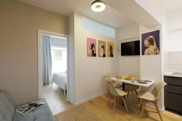 Suite with balcony