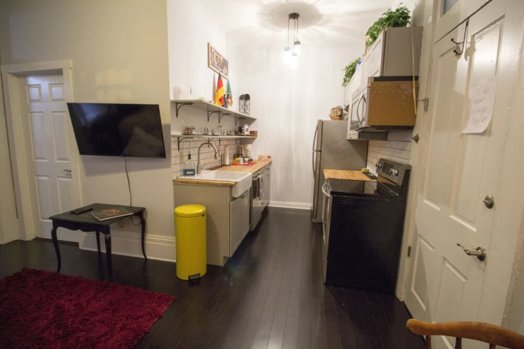 216 E 8th St.  Apartment 1