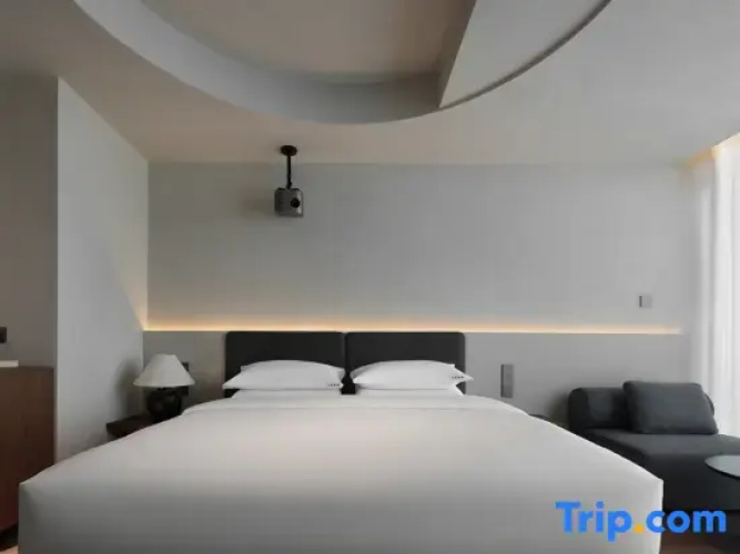 Deluxe Double room with balcony and with sea view