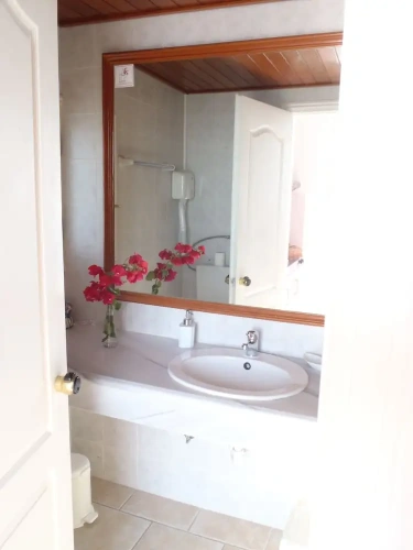 1 Bedroom Comfort Studio beachfront