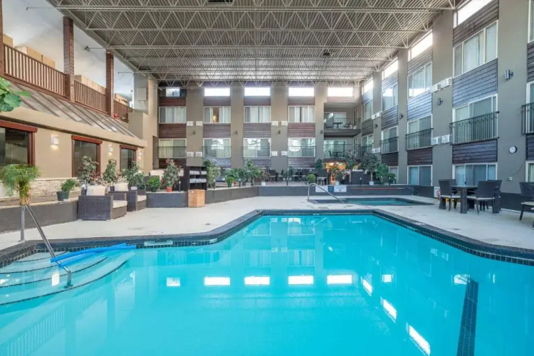 Sandman Hotel Edmonton West