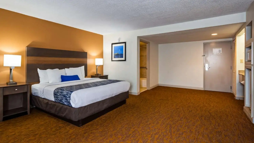 Best Western Cypress Creek