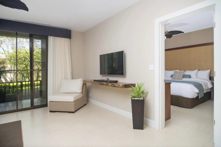 Breeze Private Residence Club