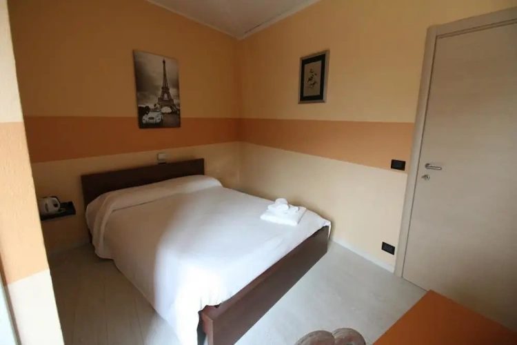 Standard Single room with mountain view