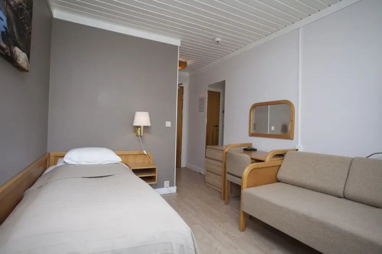 Stetind Hotell