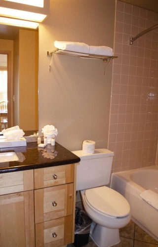 Waterton Lakes Lodge Resort photo 9