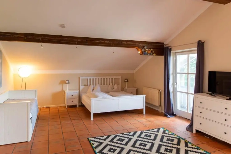 Standard Quadruple room with balcony