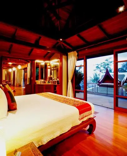 Surin Beach Villa