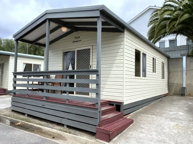 2 Bedrooms Economy room