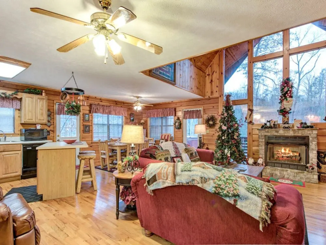 Mountain Mist - Two Bedroom Cabin