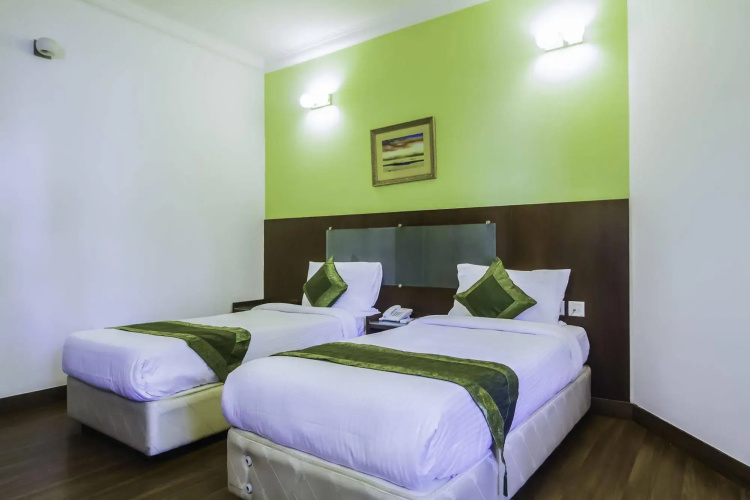 Treebo Angson, Chennai