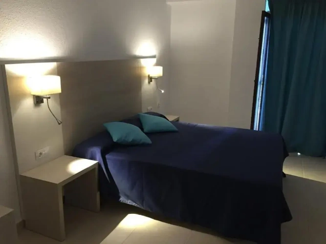 Standard Twin room with balcony and with city view