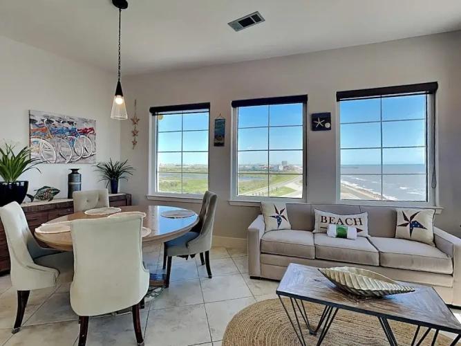 2 Bedrooms Standard room with balcony