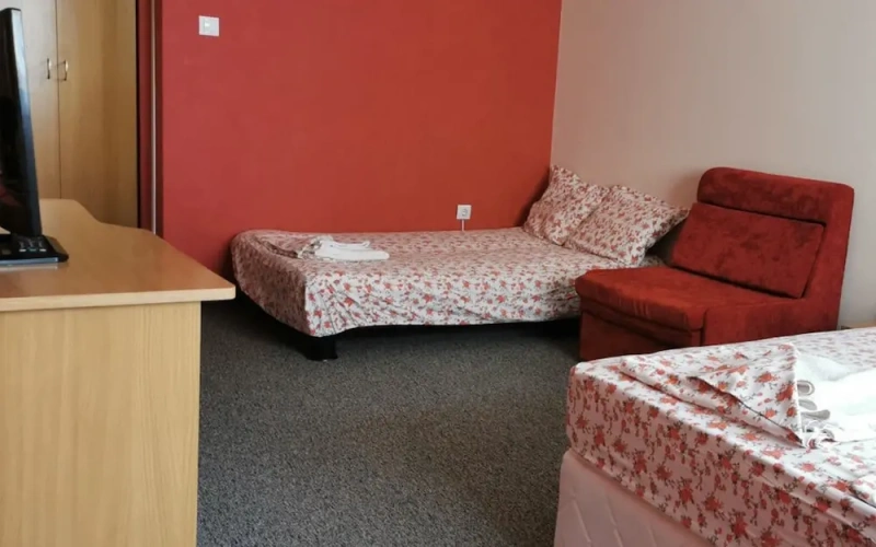 Classic Quadruple room with balcony