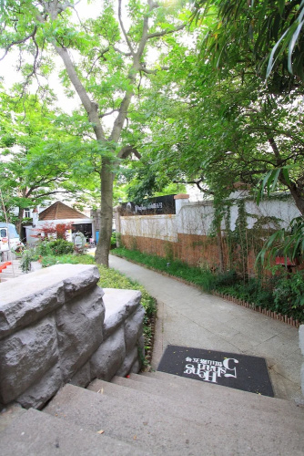Hengshan Rd. Cultural Agora