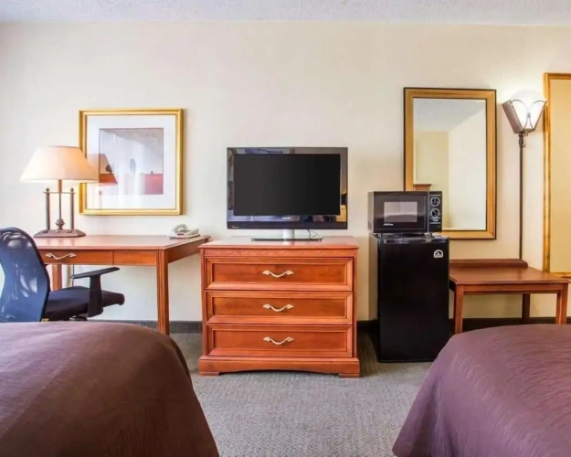 Economy Quadruple room