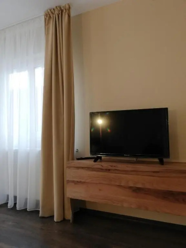 Cara Guesthouse 1