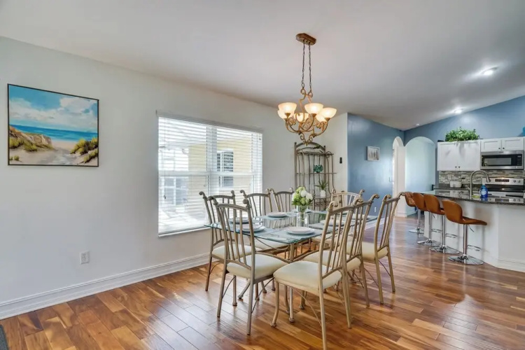 Cape Coral Vacation Rental: Close to Golf Courses!