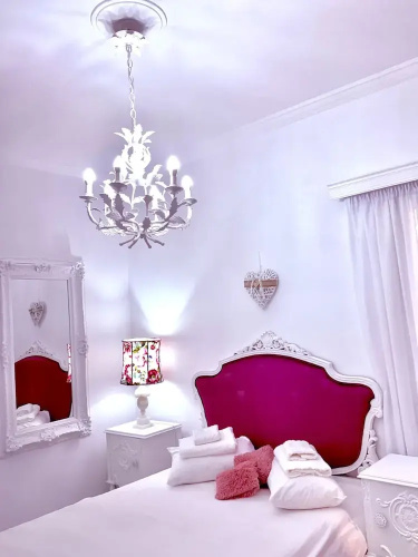 Lora Home by Frangki