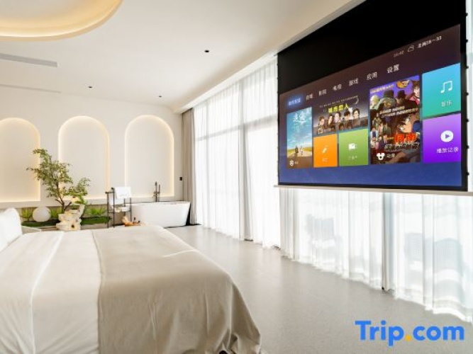 Luxury Suite