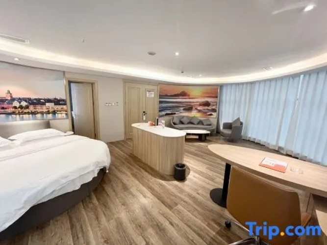 Deluxe Double room with view