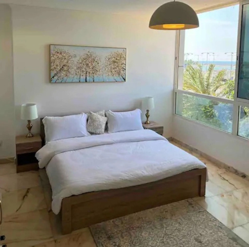 Luxurious Modern Apartment Sea View