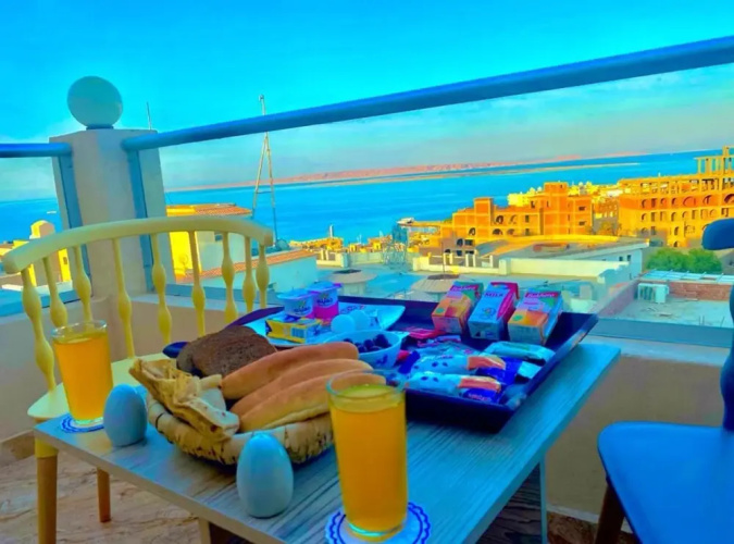 Charbel Sea View