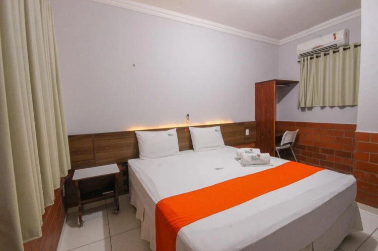 Hotel Colonial