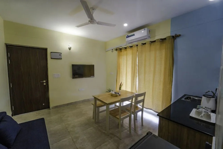 Mariners Bay Suites