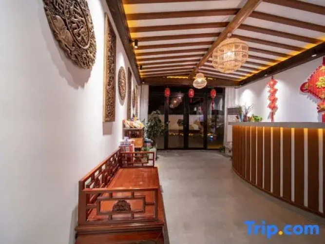 Shanghai shenzhuang B & B