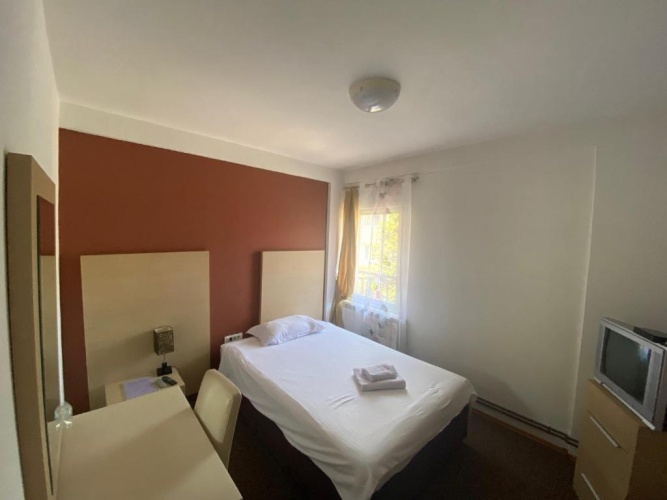 Standard Double room with view